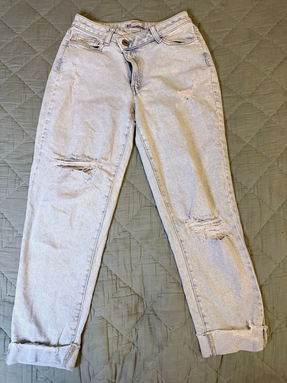 SO Light Wash Distressed High Rise Mom Jeans Size 5/27